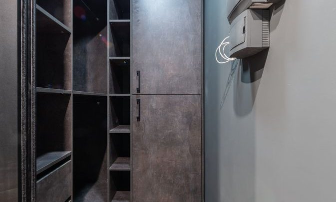 bathroom cabinet tidy shelves